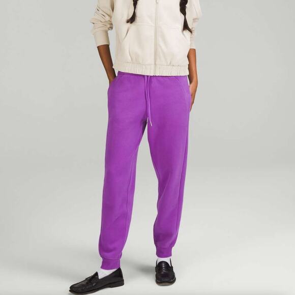 lululemon athletica Pants - LULULEMON Scuba High-Rise Jogger Moonlit Magenta Purple {L26}